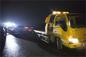 阆中24小时车辆搭电联系电话